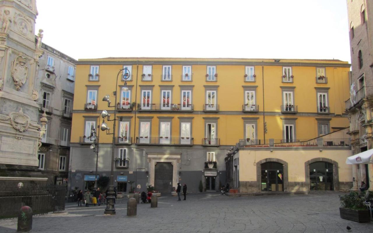 Rooms In San Domenico Maggiore 3 Naples Exterior photo